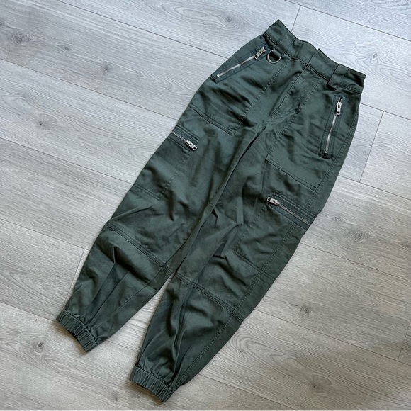 TNA Cargo Jogger - Picture 6 of 9